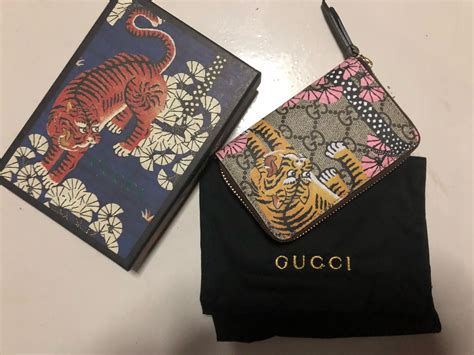 Gucci bengal tiger wallet